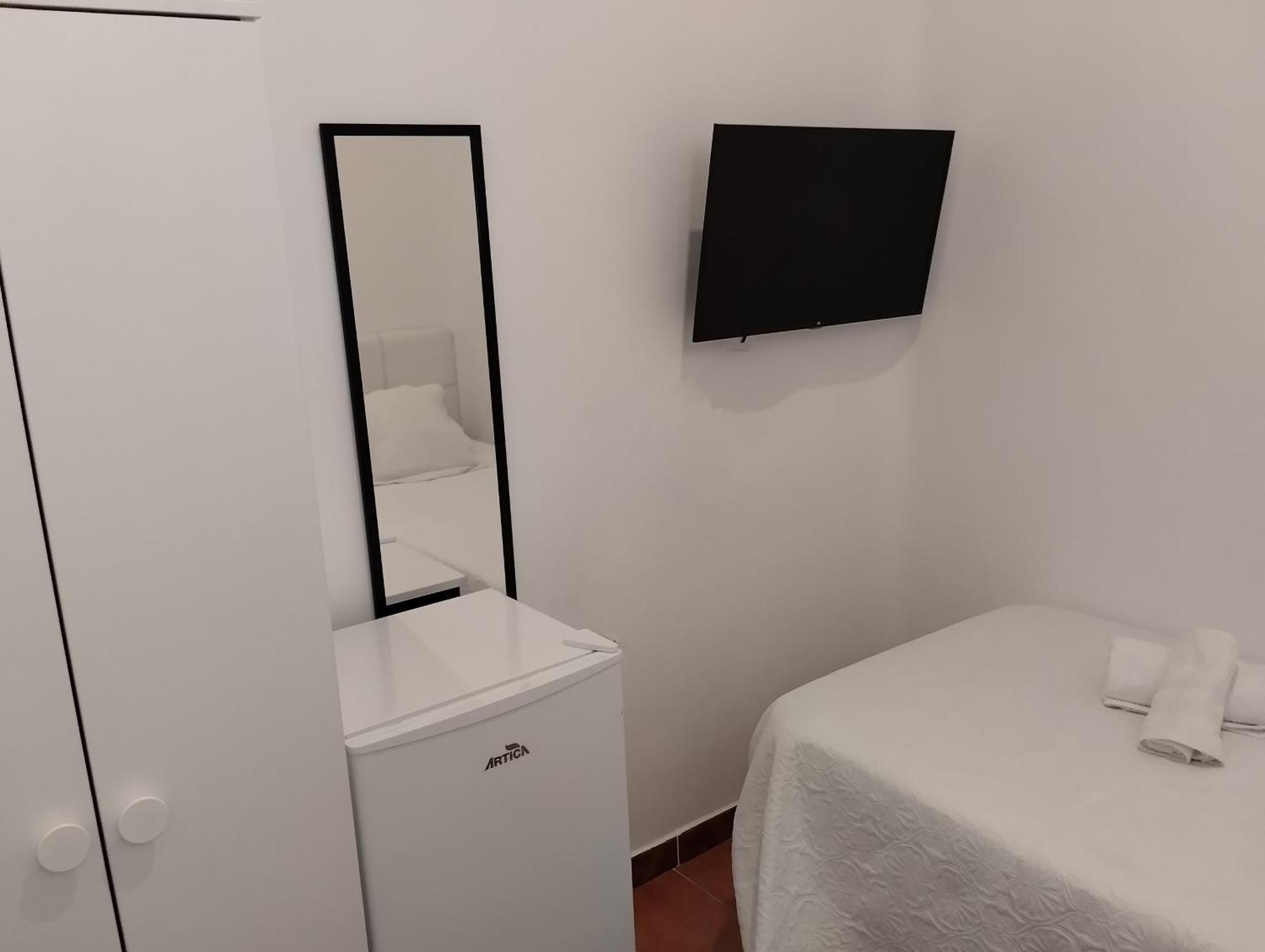 Habitacion Cerca Centro De Мадрид Стая снимка