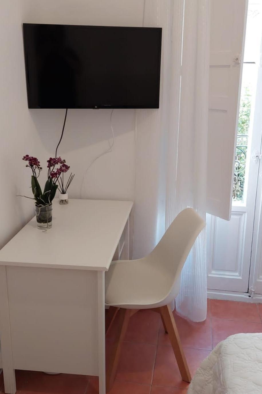Habitacion Cerca Centro De Мадрид Стая снимка